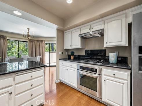 2 Rocky Glen , Irvine, CA