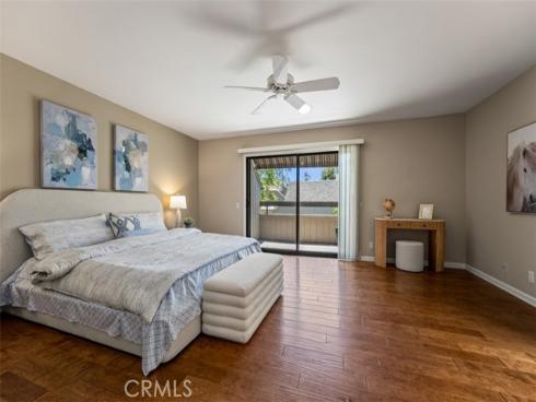 2 Rocky Glen , Irvine, CA