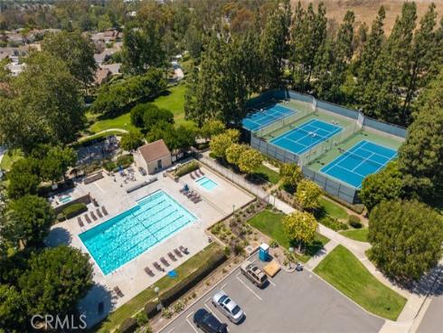 2 Rocky Glen , Irvine, CA