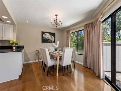 2 Rocky Glen , Irvine, CA