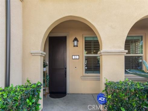 102 Rose Arch , Irvine, CA