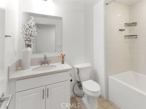 102 Rose Arch , Irvine, CA