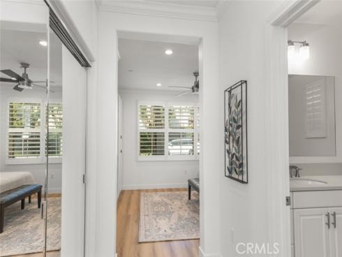 102 Rose Arch , Irvine, CA
