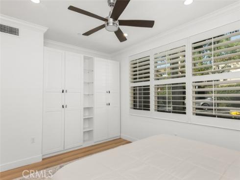 102 Rose Arch , Irvine, CA