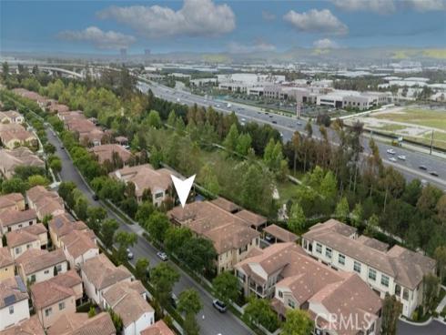102 Rose Arch , Irvine, CA