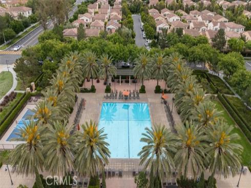 102 Rose Arch , Irvine, CA