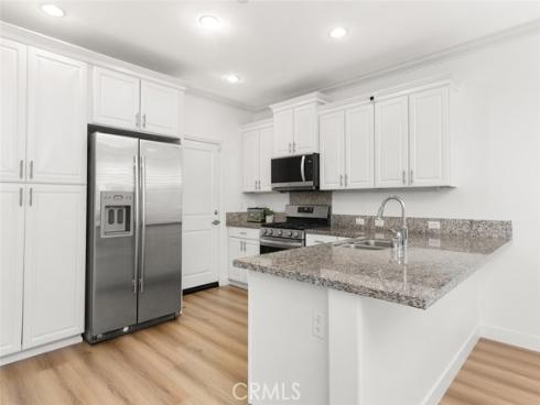 102 Rose Arch , Irvine, CA