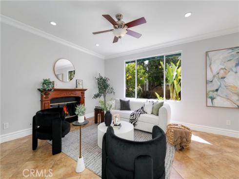 53 Washington , Irvine, CA