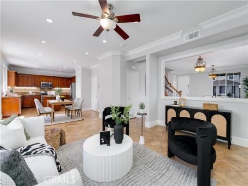53 Washington , Irvine, CA