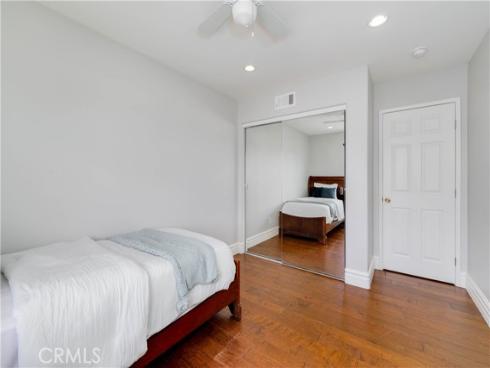 53 Washington , Irvine, CA