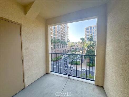 2414 Watermarke , Irvine, CA