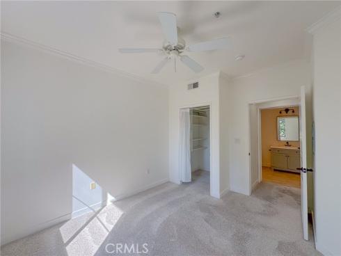 2414 Watermarke , Irvine, CA