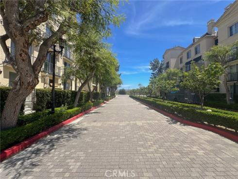 2414 Watermarke , Irvine, CA