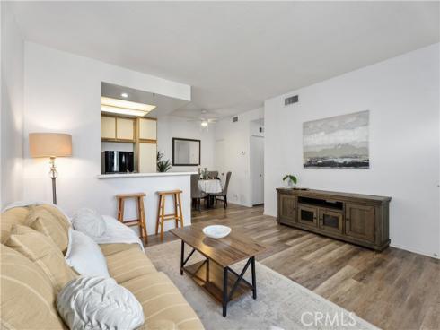 177 Huntington , Irvine, CA