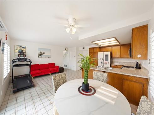 26 Appomattox , Irvine, CA