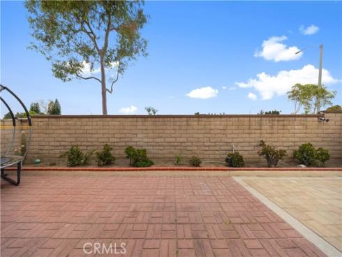 26 Appomattox , Irvine, CA