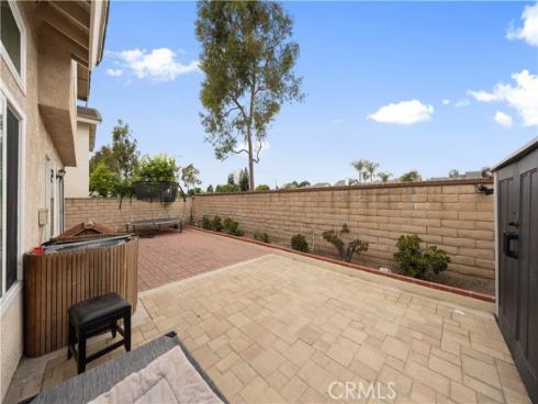 26 Appomattox , Irvine, CA