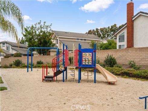 26 Appomattox , Irvine, CA