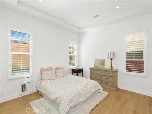 80 Meander , Irvine, CA