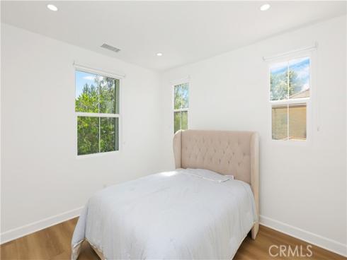 80 Meander , Irvine, CA