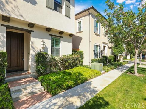 80 Meander , Irvine, CA