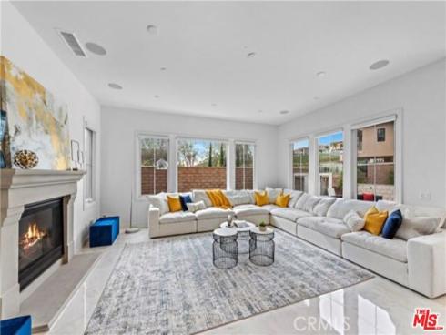 119  Lanzon  , Irvine, CA