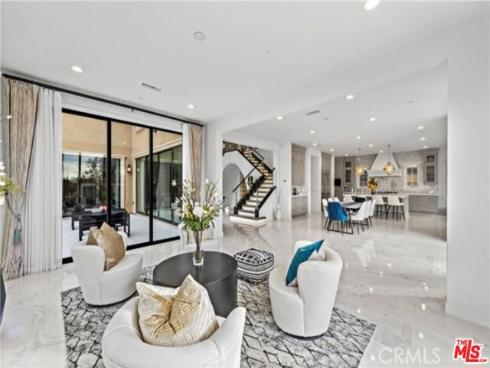 119  Lanzon  , Irvine, CA