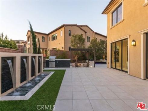119  Lanzon  , Irvine, CA