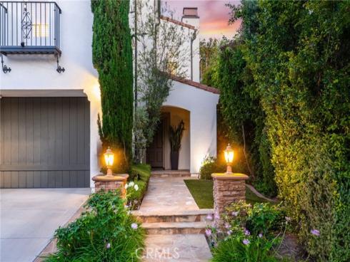 16 Spyrock , Irvine, CA