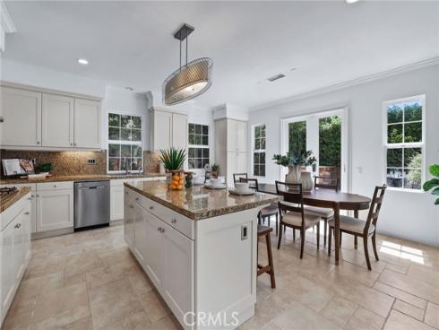 16 Spyrock , Irvine, CA