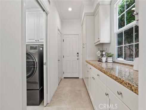 16 Spyrock , Irvine, CA