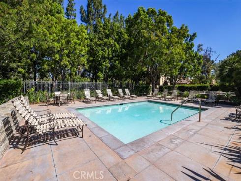 16 Spyrock , Irvine, CA