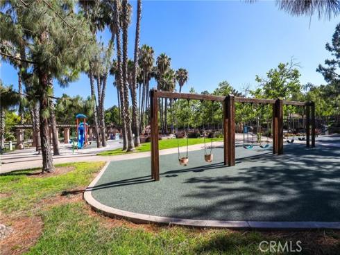 16 Spyrock , Irvine, CA