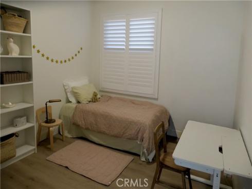 240 Mayfair , Irvine, CA
