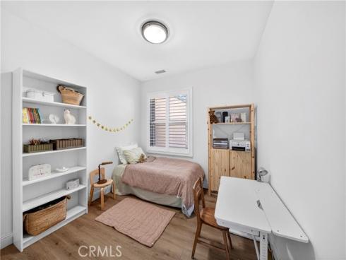 240 Mayfair , Irvine, CA