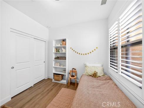 240 Mayfair , Irvine, CA