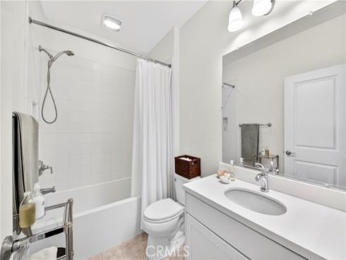 240 Mayfair , Irvine, CA