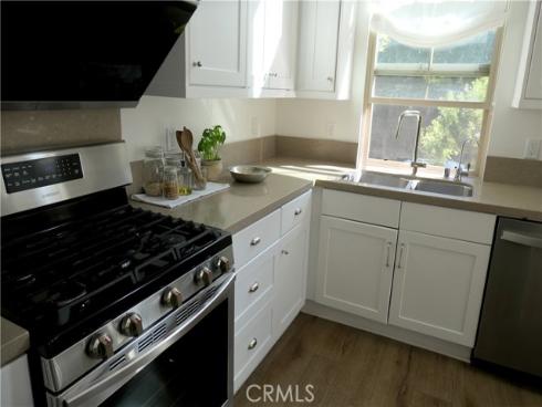 240 Mayfair , Irvine, CA