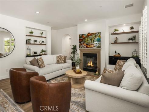54  Great Lawn  , Irvine, CA