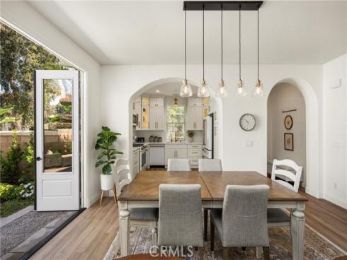 54  Great Lawn  , Irvine, CA