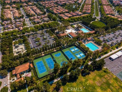54  Great Lawn  , Irvine, CA