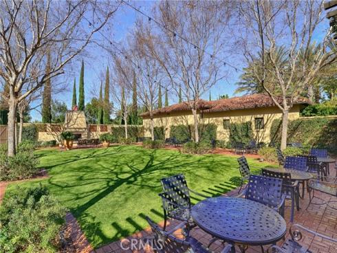 54  Great Lawn  , Irvine, CA
