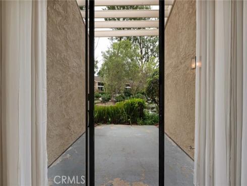 104 Lakepines , Irvine, CA