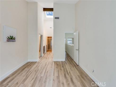 104 Lakepines , Irvine, CA