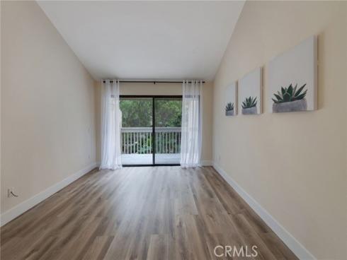 104 Lakepines , Irvine, CA