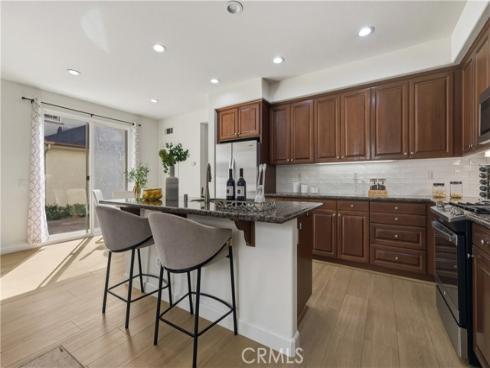 78 Shadywood , Irvine, CA