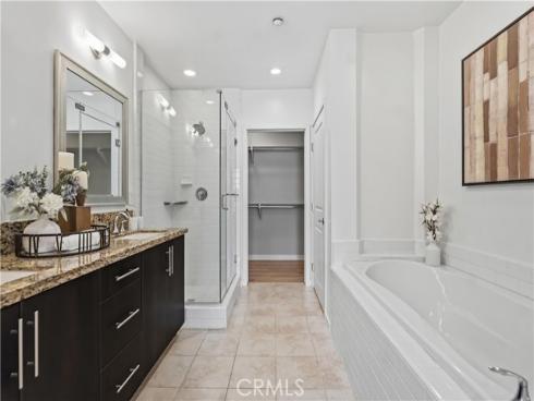 21 Gramercy 421 , Irvine, CA