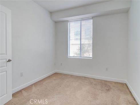 2220 Watermarke Place, Irvine, CA