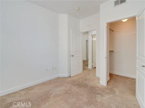 2220 Watermarke Place, Irvine, CA