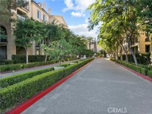 2220 Watermarke Place, Irvine, CA
